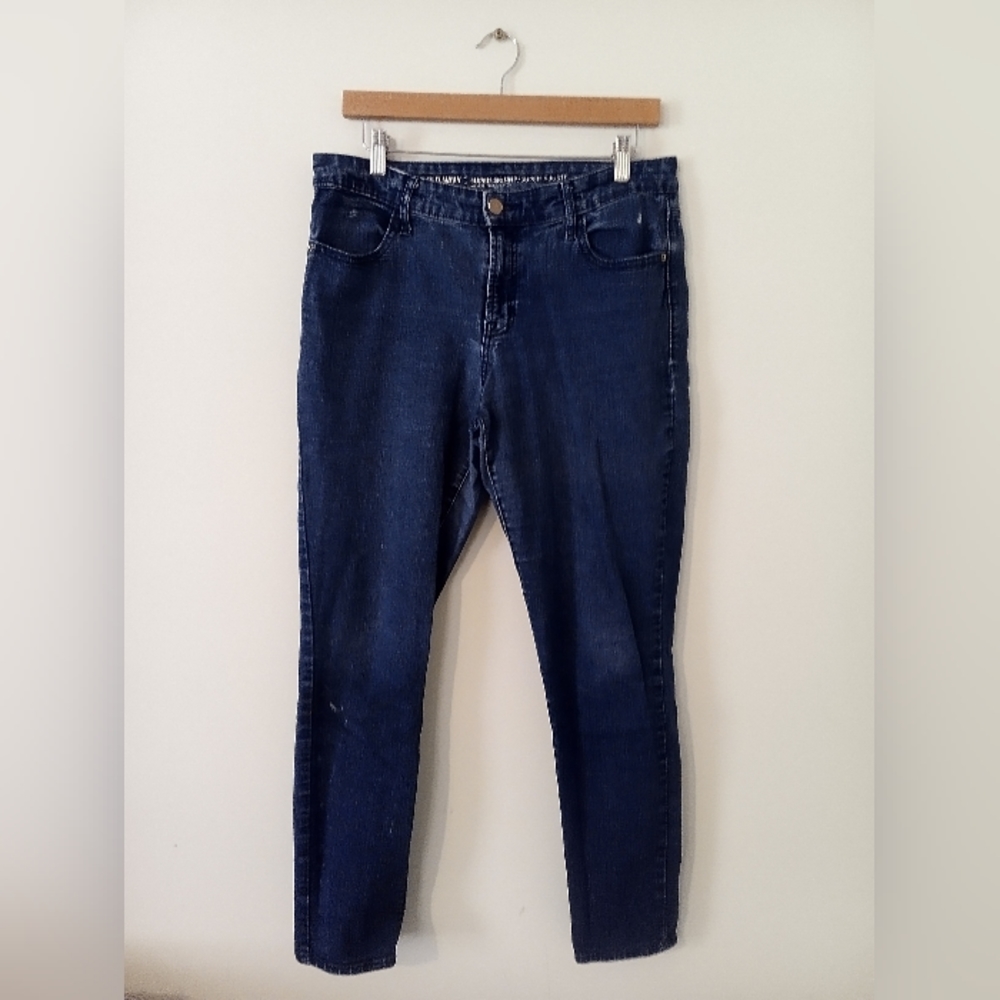 Old Navy Jeans Super Skinny Mid Rise - Size 12